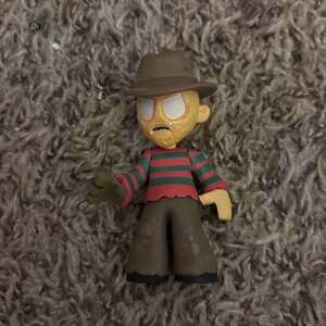 2014 Funko 3" Horror Classics Series 1 Freddy Krueger (2/24) Mystery Mini Figure